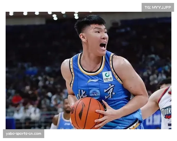 新疆防守体系彻底瓦解成漏勺 场均失分高居榜首换防沟通频失误